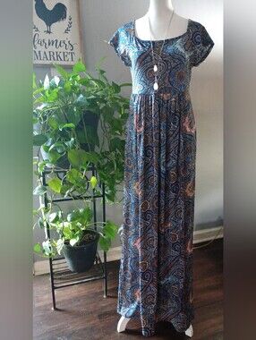 24/7 Comfort Paisley Print Maxi Dress Size Medium